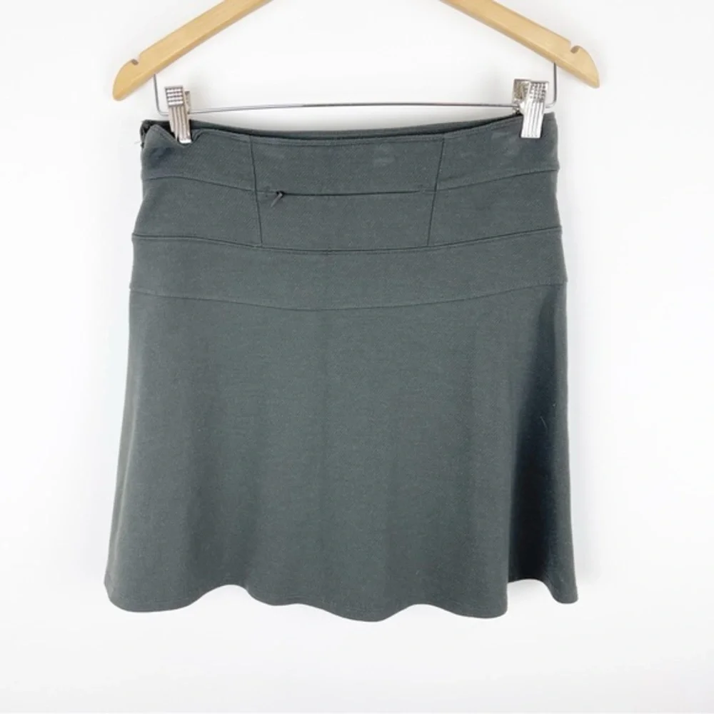 Athleta Ponte Knit A line Flare Skirt Olive Green Women's Size 6